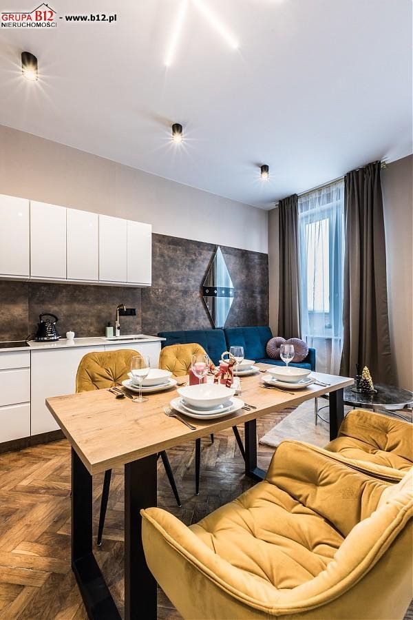 Na sprzedaż przestronne 45 m² apartament z piwnicą w Czarnym Dunajcu Czarny Dunajec, Czarny Dunajec, Podczerwone  56m2 Foto 1