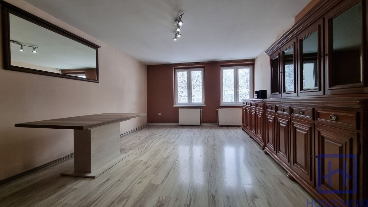 Mieszkanie trzypokojowe na sprzedaż Pobiedna, Nowomiejska  70m2 Foto 1