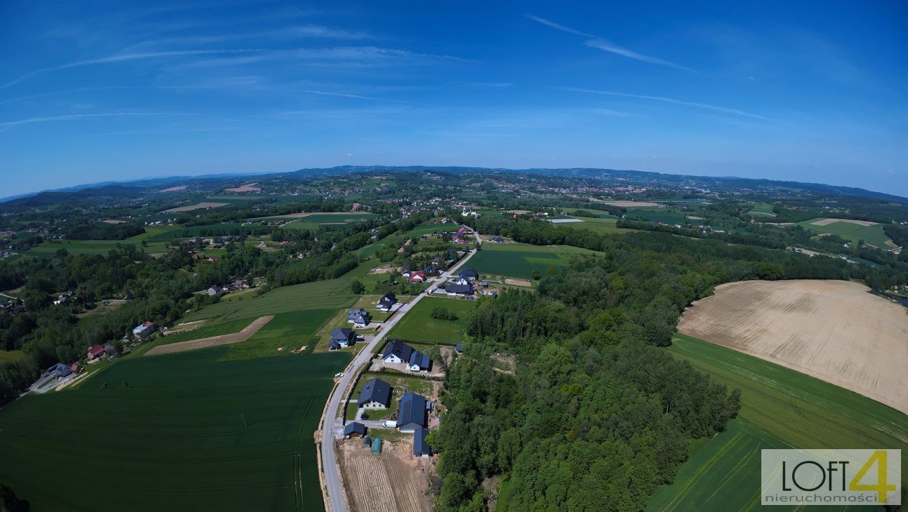 Sprzedam działkę 20 arów z panoramicznymi widokami i lasem Burzyn  1 880m2 Foto 1