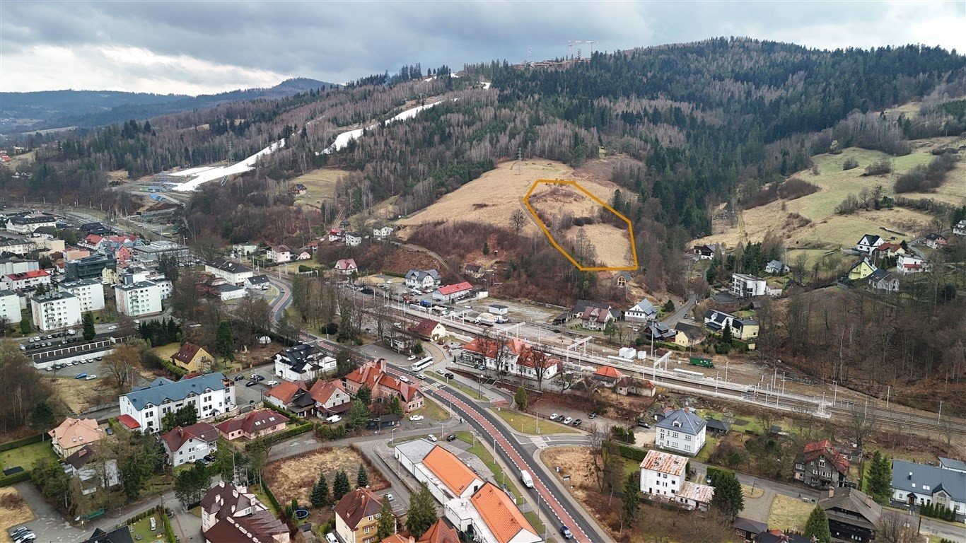 Działka inwestycyjna w centrum Wisły pod pensjonat lub hotel Wisła, Bolesława Prusa  4 471m2 Foto 1