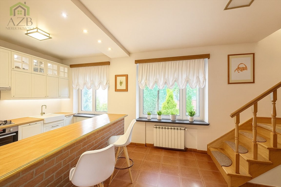 Kraków, dom 289 m2 z ogrodem i garażem, blisko centrum Kraków, Grzegórzki, Osiedle Oficerskie  289m2 Foto 1