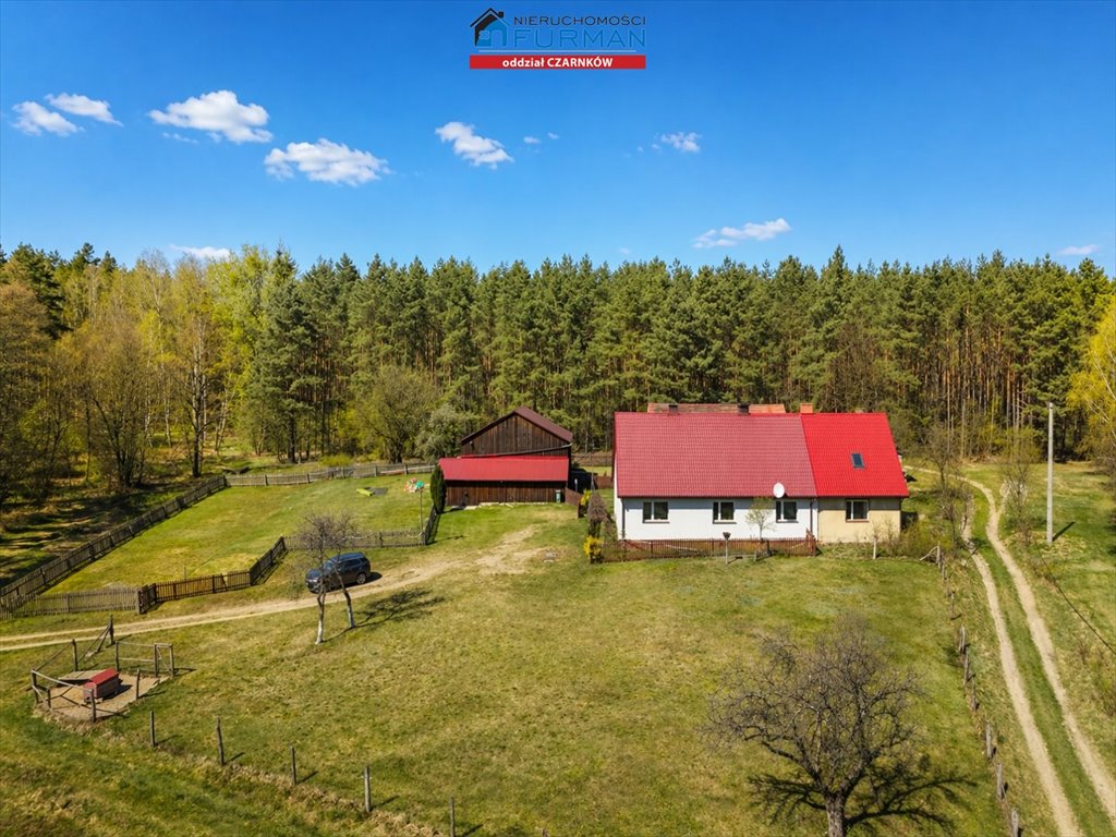 Dom z dużą działką i stodołą w otoczeniu lasów Dzierżążno Małe  102m2 Foto 1