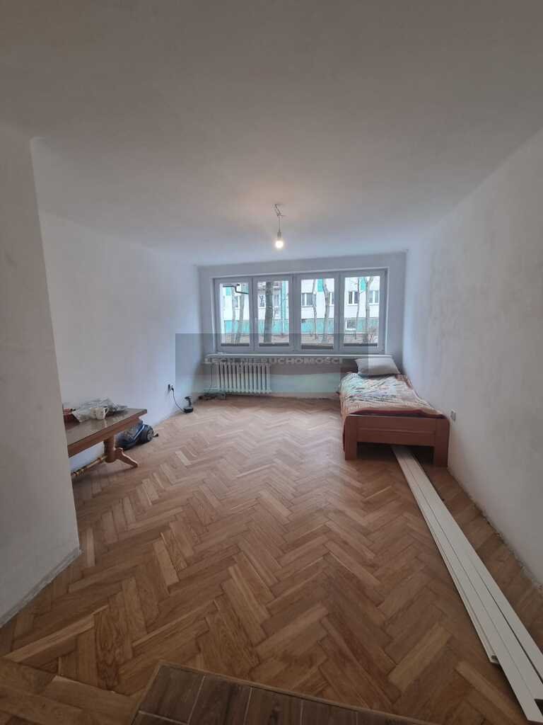 Centrum Legionowa, odświeżone 28 m2 z piwnicą i nowoczesnym wykończeniem Legionowo  28m2 Foto 1
