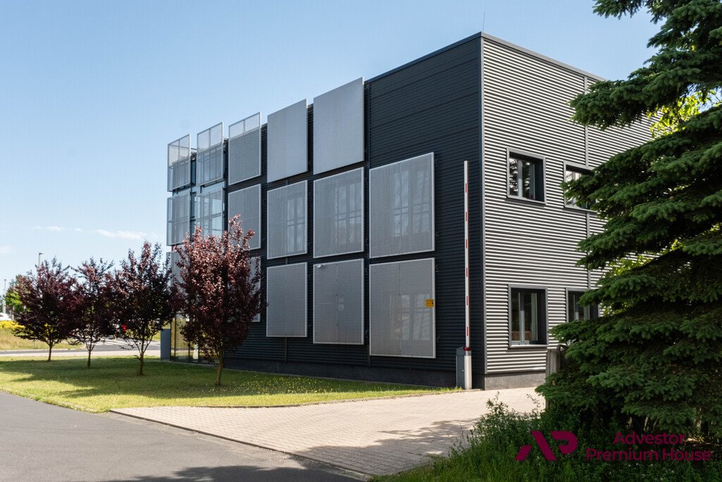 Nowoczesny obiekt 1120 m² z magazynem i biurami, A2, Luboń Poznań, Dębiec, Dębiec  1 121m2 Foto 1