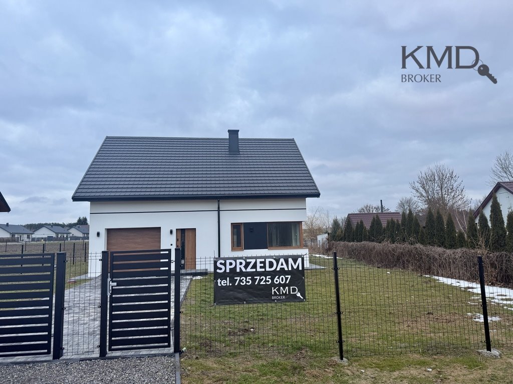 Przestronny dom z garażem, ogrzewaniem podłogowym i nowoczesnym wykończeniem Niedrzwica Duża  153m2 Foto 1