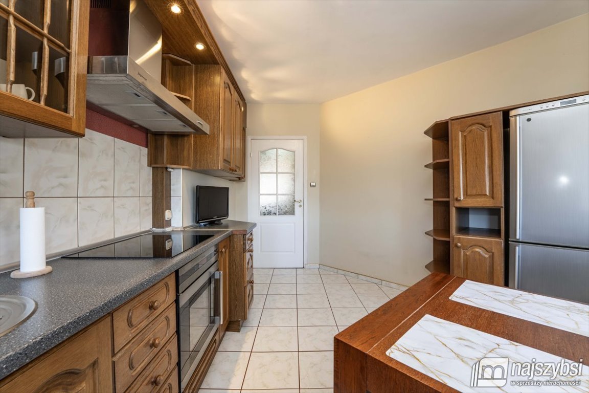 Mieszkanie trzypokojowe na sprzedaż Kołobrzeg  94m2 Foto 1