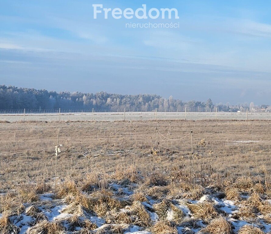 Atrakcyjna działka budowlana 10,5 ara z lasem i dostępem do jeziora Kotórz Mały, Zielona  1 010m2 Foto 1