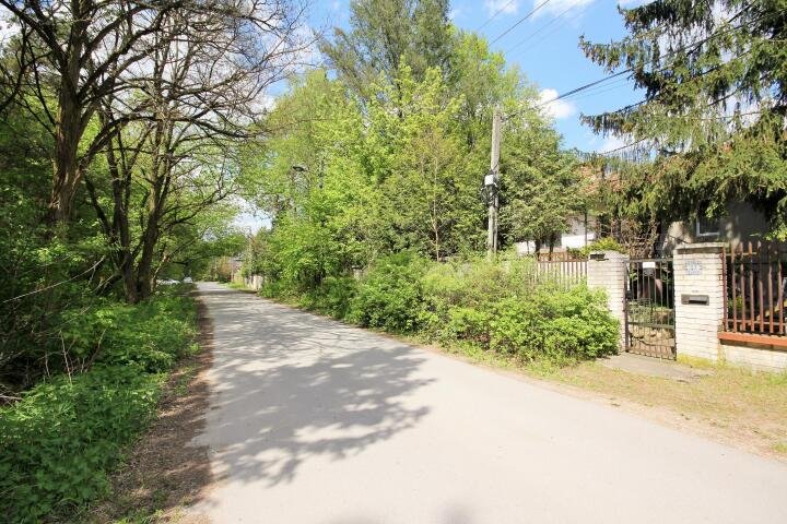 Do sprzedania działka z domem 180 m², lasem i ogrodem w Wawrze Warszawa, Wawer, Falenica  1 003m2 Foto 1