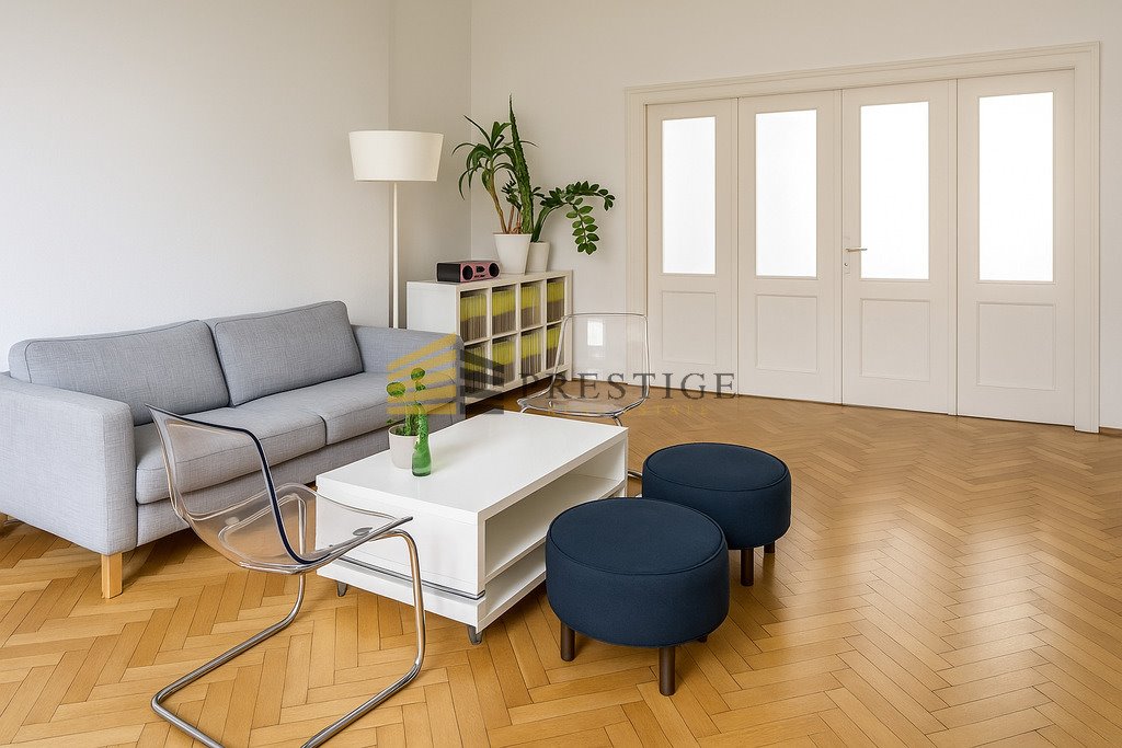 Mieszkanie czteropokojowe  na wynajem Warszawa, Wilcza  90m2 Foto 1