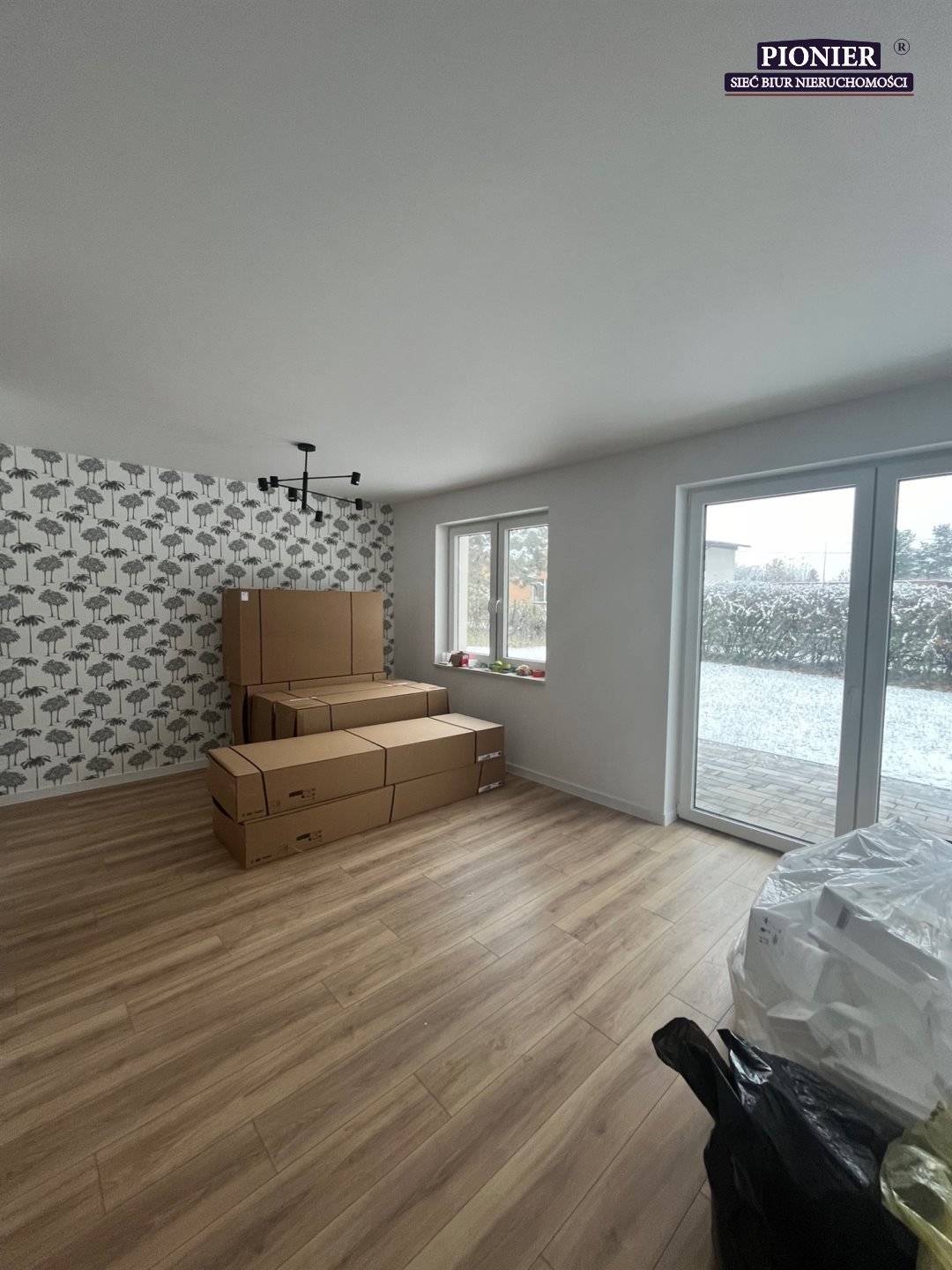 Mieszkanie czteropokojowe  na wynajem Ustroń  54m2 Foto 1