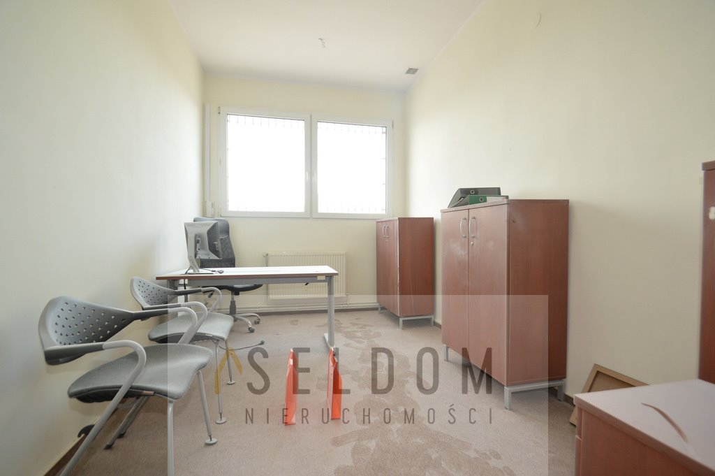 Lokal użytkowy na wynajem Opole, Śródmieście  13m2 Foto 1