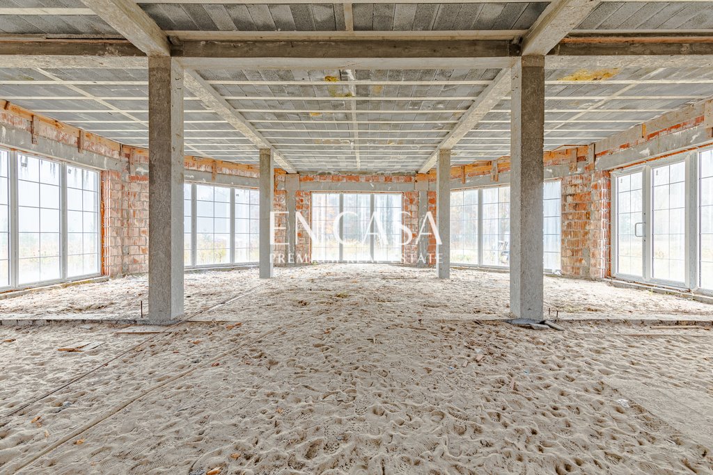 Lokal użytkowy na sprzedaż Sierzchów  820m2 Foto 6