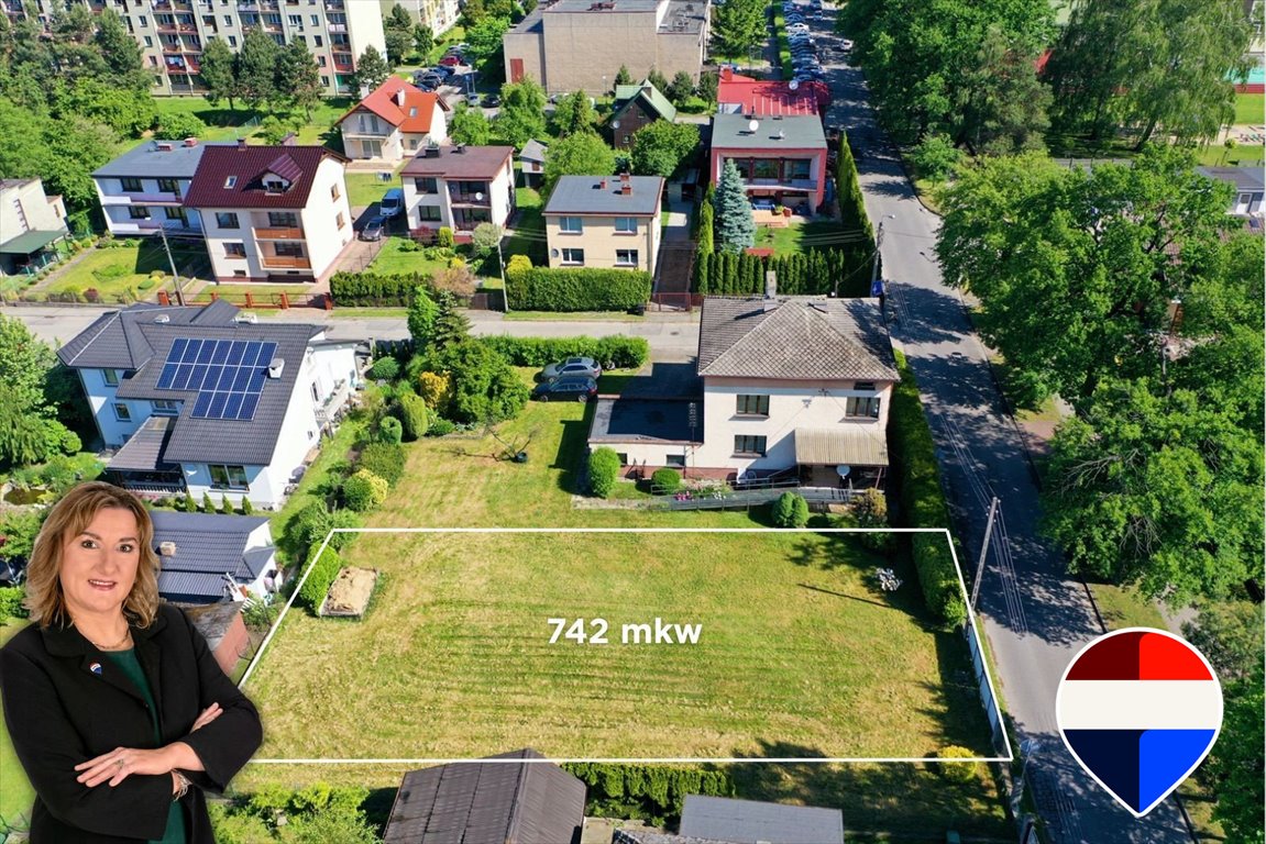 Działka 742 m² w centrum Brzeszcz z mediami i dostępem Brzeszcze, Adama Mickiewicza 0  742m2 Foto 1