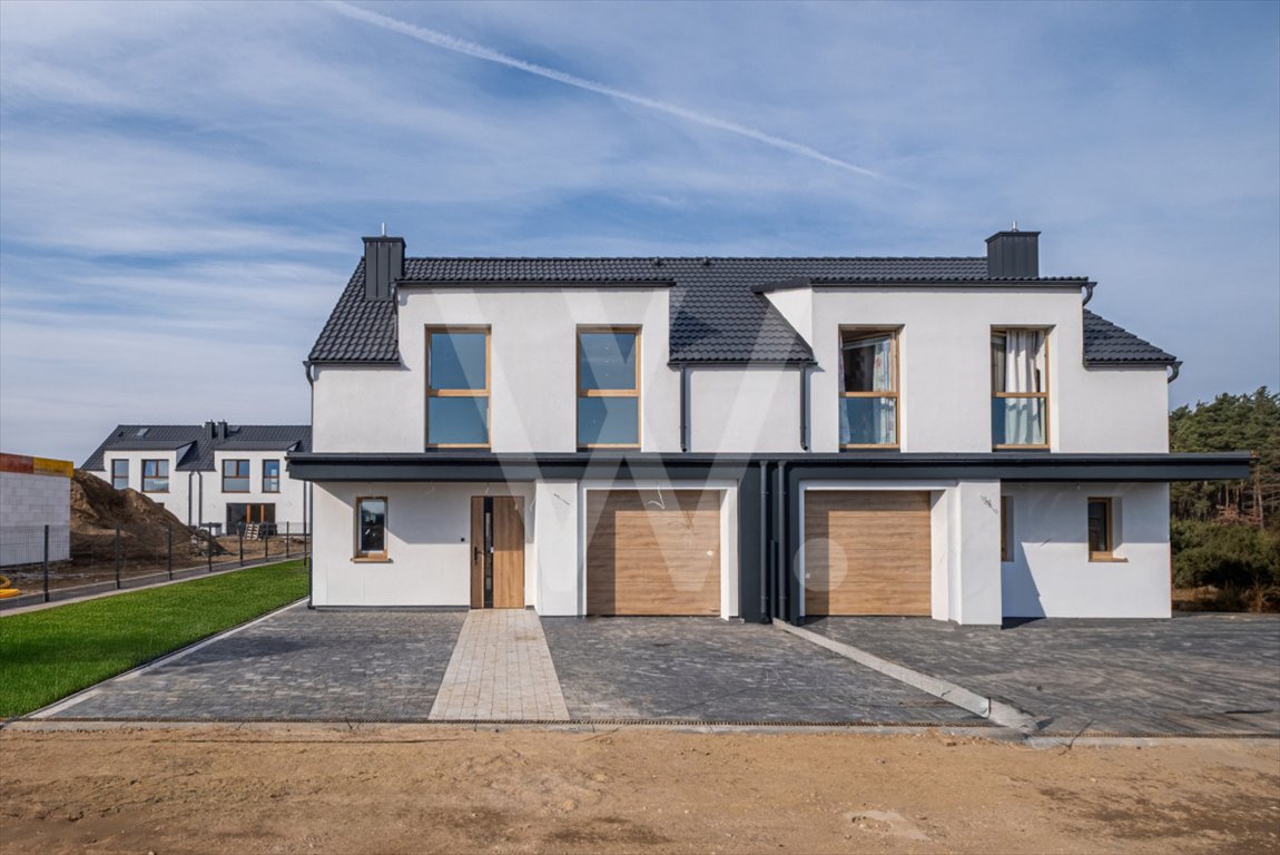 Przestronny dom z garażem, ogrzewaniem podłogowym i własną działką Banino, Pilotów  130m2 Foto 1