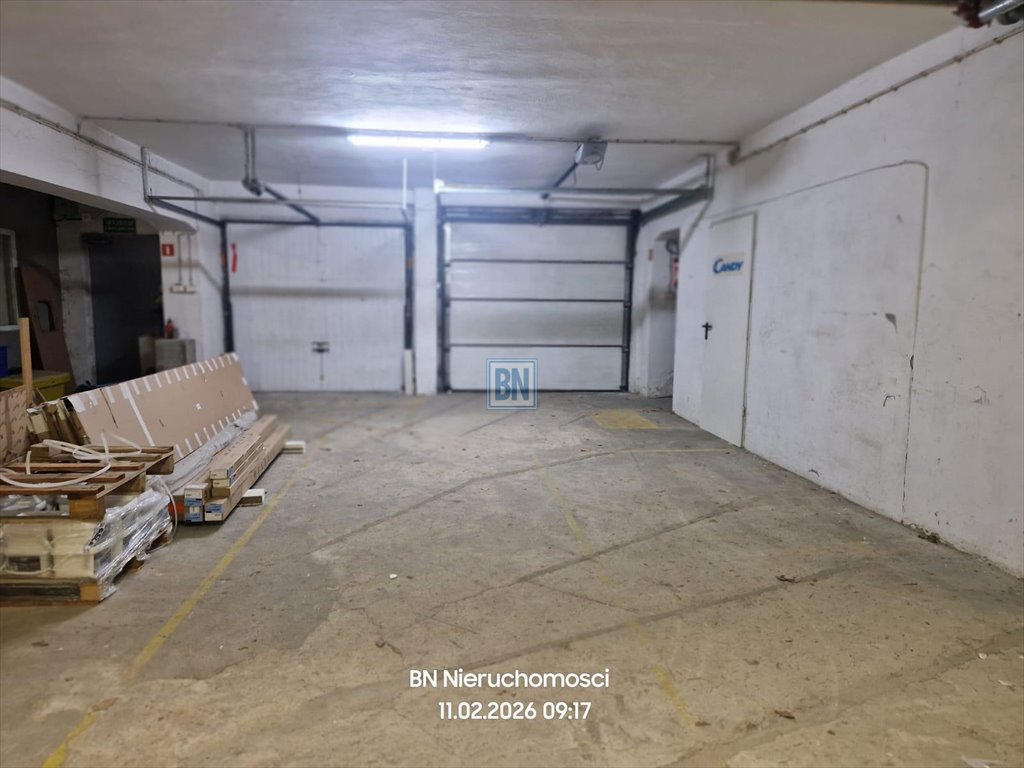 Hala 137m² z biurami, dostępne WC, media, Katowice Katowice  137m2 Foto 1