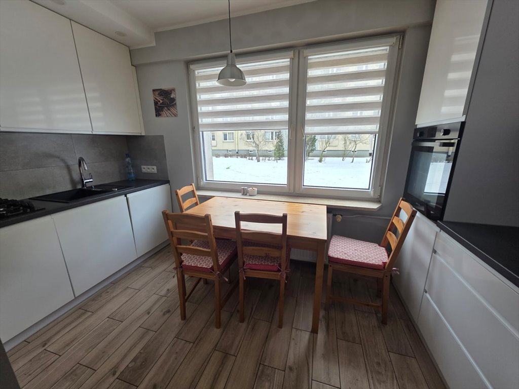 Na wynajem przestronne 2-pokojowe mieszkanie 48 m² po remoncie Częstochowa, Tysiąclecie  48m2 Foto 1
