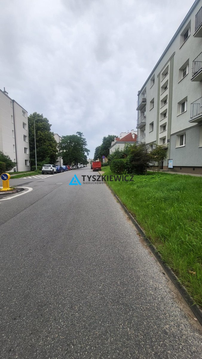 Mieszkanie dwupokojowe na sprzedaż Gdynia, Grabówek, Komandorska  50m2 Foto 1