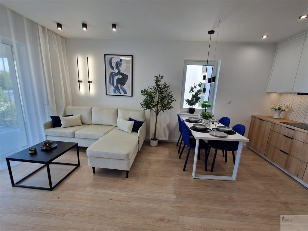 Nowoczesne 3-pokojowe mieszkanie z dużym balkonem i panoramicznym widokiem Tychy, Żwaków, al. Bielska  55m2 Foto 1