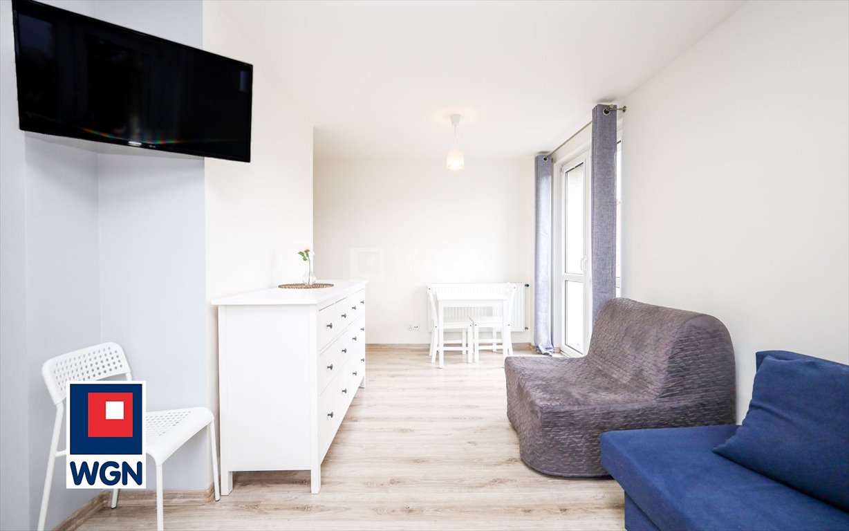 Na sprzedaż jasna kawalerka 29 m² w Pucku z dobrym doświetleniem Puck, Piotra Dunina  29m2 Foto 1