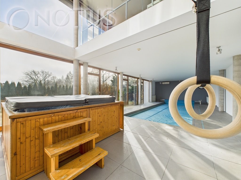 Ekskluzywny dom z SPA, basenem i ogrodem 1800 m² Bytom  600m2 Foto 1