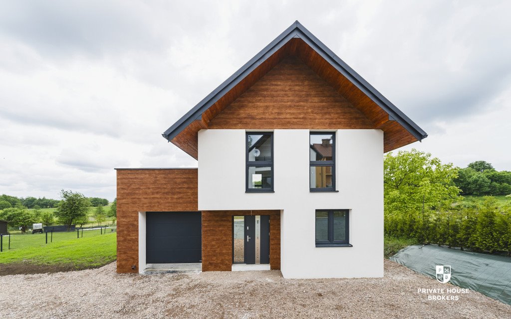 Dom na sprzedaż Chrosna  135m2 Foto 1