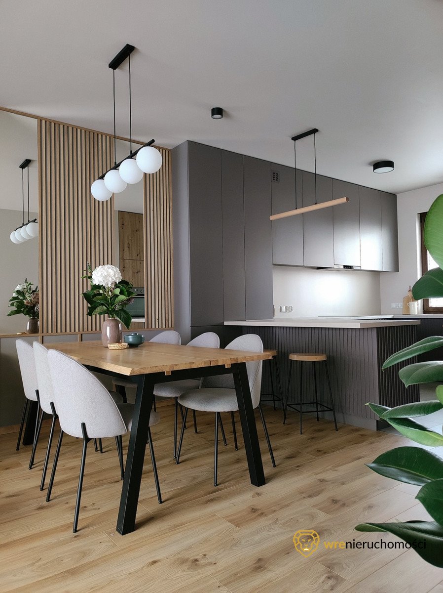 Skrajny dom z ogrodem, 96 m², nowoczesny wykończenie Karwiany, Jarzębinowa  96m2 Foto 1