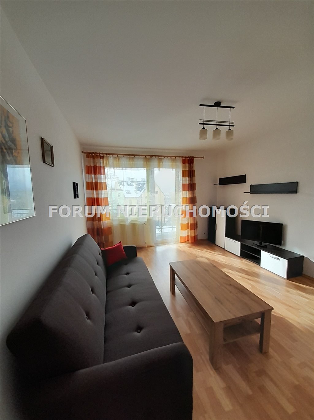 Atrakcyjne 36 m² w centrum Bielska z garażem i balkonem Bielsko-Biała, Centrum  36m2 Foto 1