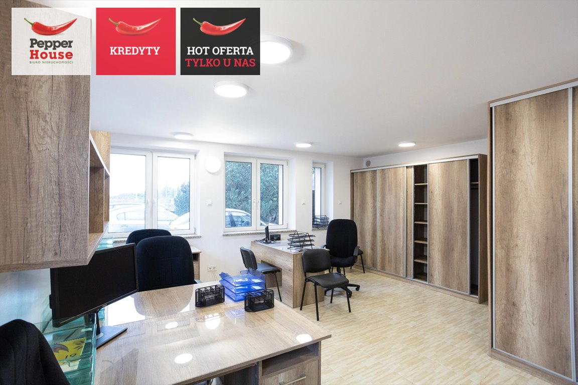 Obiekt produkcyjno-magazynowy 1080 m2, ogrodzony, blisko Łodzi Łask  1 080m2 Foto 1