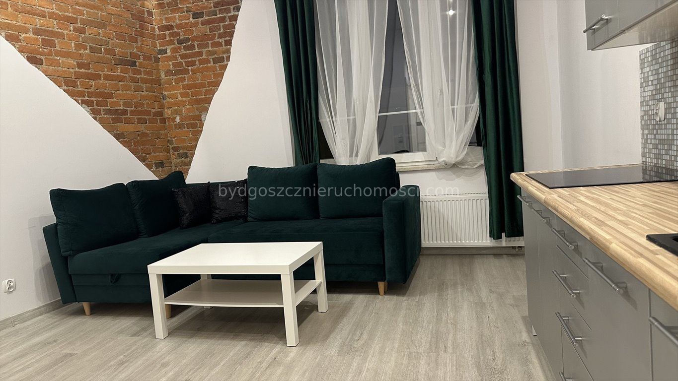 Kawalerka na wynajem Bydgoszcz, Centrum  30m2 Foto 1