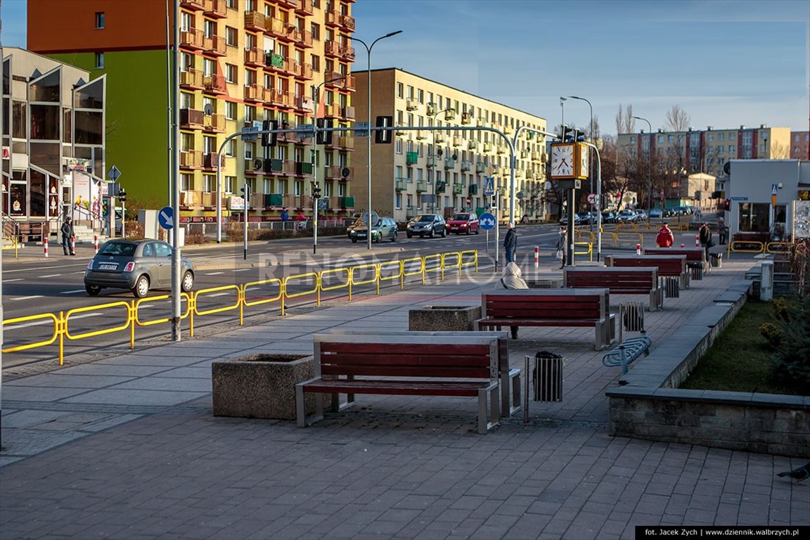 Komfortowe 2-pokojowe mieszkanie z balkonem, gotowe do wprowadzenia Wałbrzych, Piaskowa Góra  41m2 Foto 1