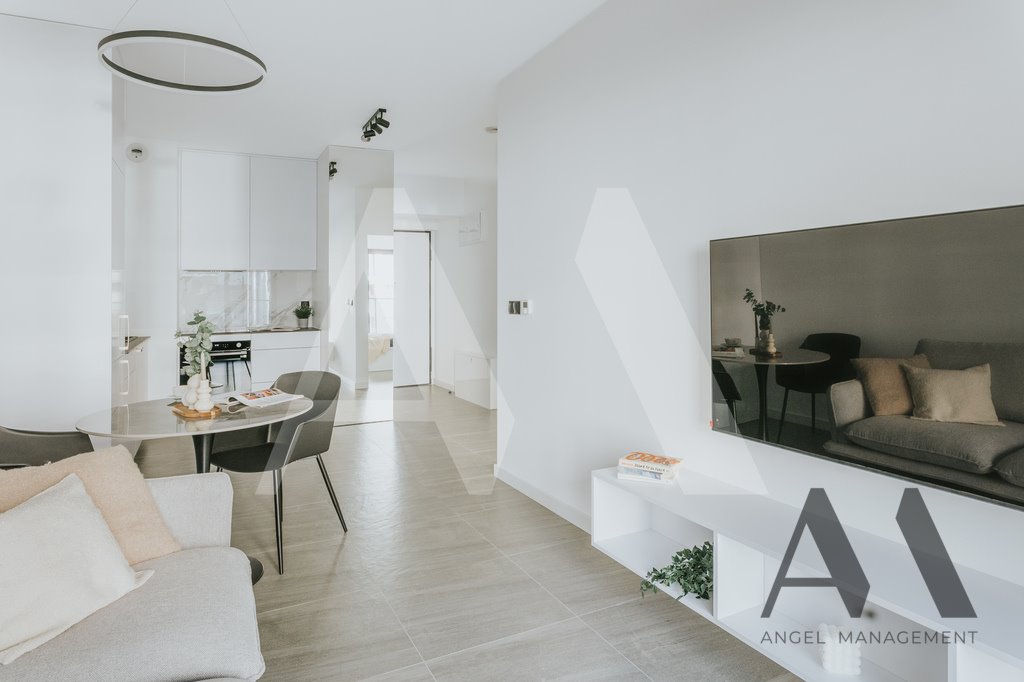 Luksusowy apartament 40 m2 z balkonem w The Upper House Wrocław, Walońska  40m2 Foto 1