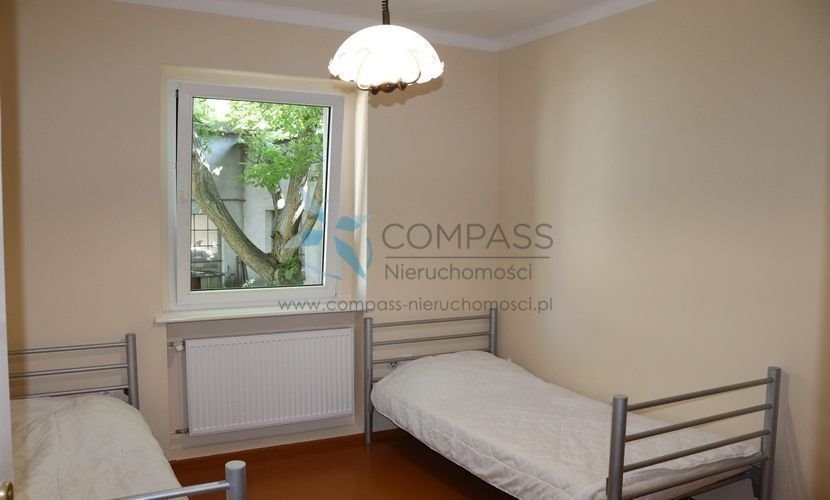 Duży dom 6 pokoi, 2 kuchnie, blisko centrum Swarzędza Swarzędz  156m2 Foto 1