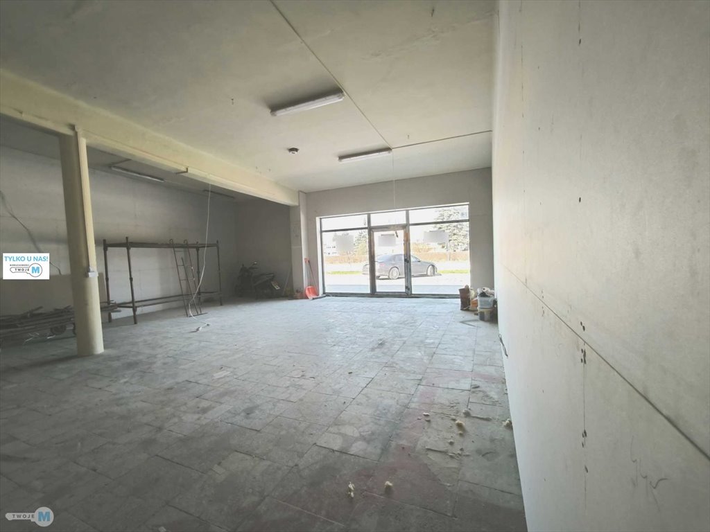 Przestronny lokal usługowy 90 m² z witrynami i parkingiem Sędziszów, Sędziszów, Sędziszów  90m2 Foto 1