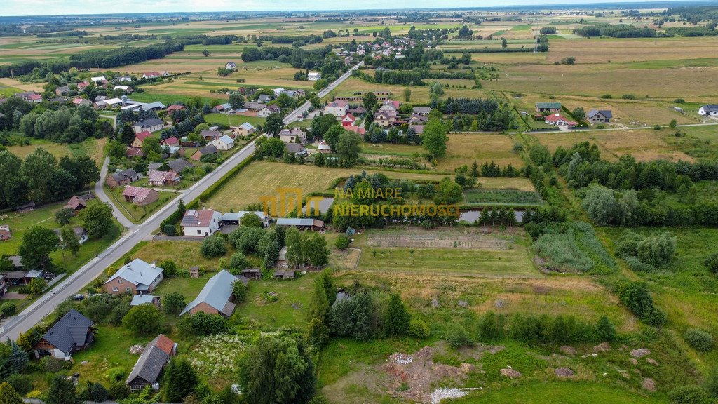 Działka inwestycyjna na sprzedaż Pigany  2 600m2 Foto 3