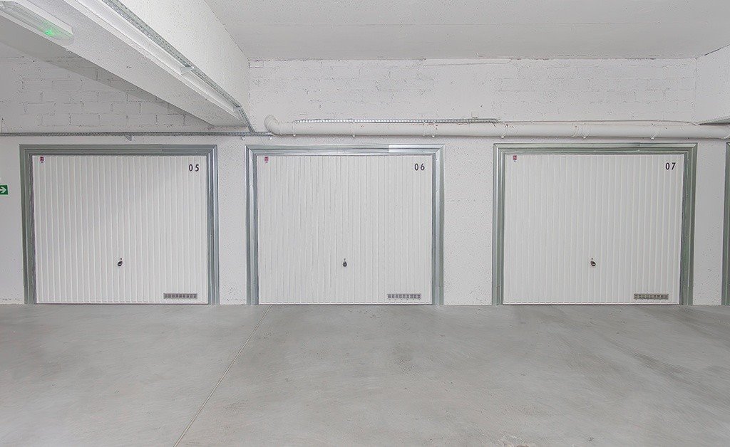 Garaż na wynajem w Zielonej Górze, 17,22 m², bezpieczeństwo Zielona Góra, Zdrojowa 27  17m2 Foto 1