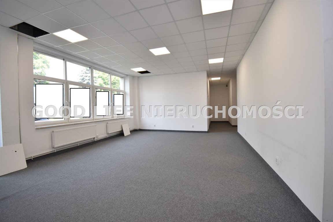 Polecam lokal usługowo-handlowy 140 m² z witryną w Rzeszowie Rzeszów, Przemysłowa  140m2 Foto 1