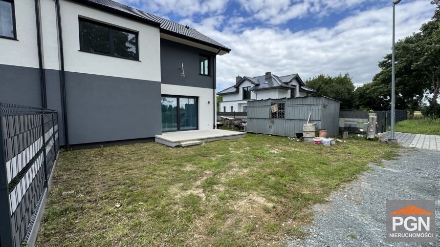 Dom bliźniak z tarasem i ogrodem w Kamieniu Pomorskim KAMIEŃ POMORSKI  150m2 Foto 1