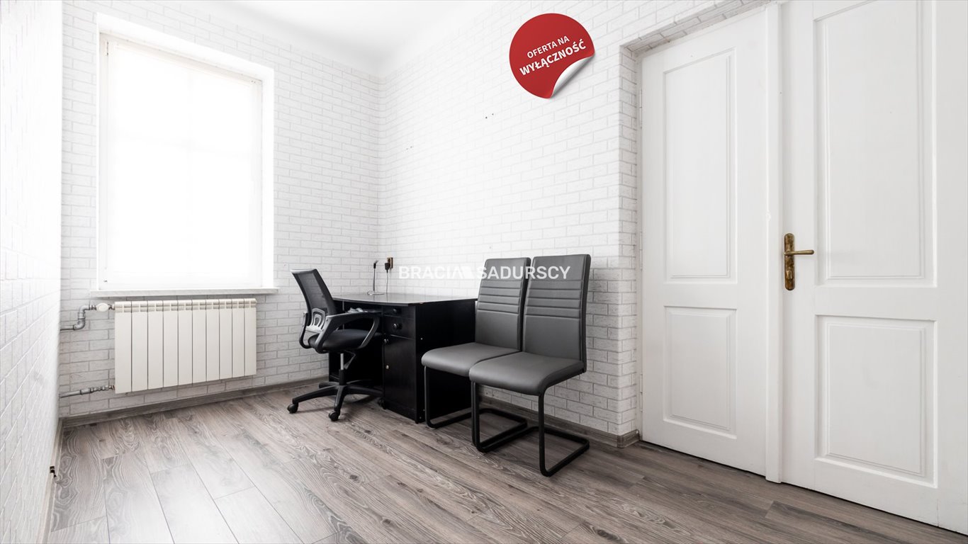 Kamienica w centrum Wadowic z ogrodem i 300 m2 Wadowice, Wadowice, Krasińskiego  300m2 Foto 1