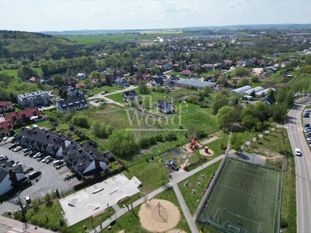 Mieszkanie trzypokojowe na sprzedaż Straszyn, Spokojna  74m2 Foto 3