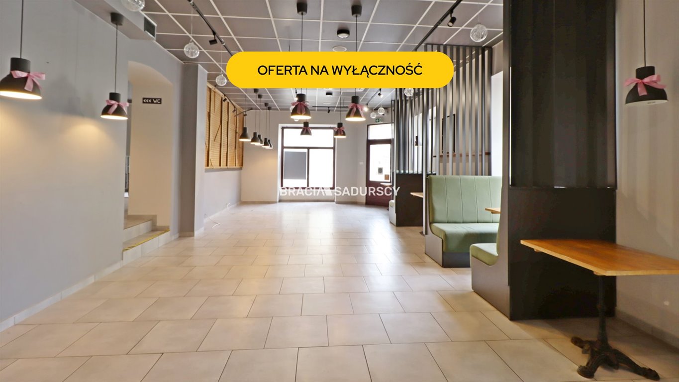Lokal usługowy 268 m2 w centrum Tarnowa, duże sale Tarnów, Centrum, Rybna  268m2 Foto 1