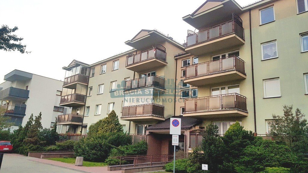 Mieszkanie dwupokojowe na sprzedaż Marki, ks. bp. Władysława Bandurskiego  40m2 Foto 1