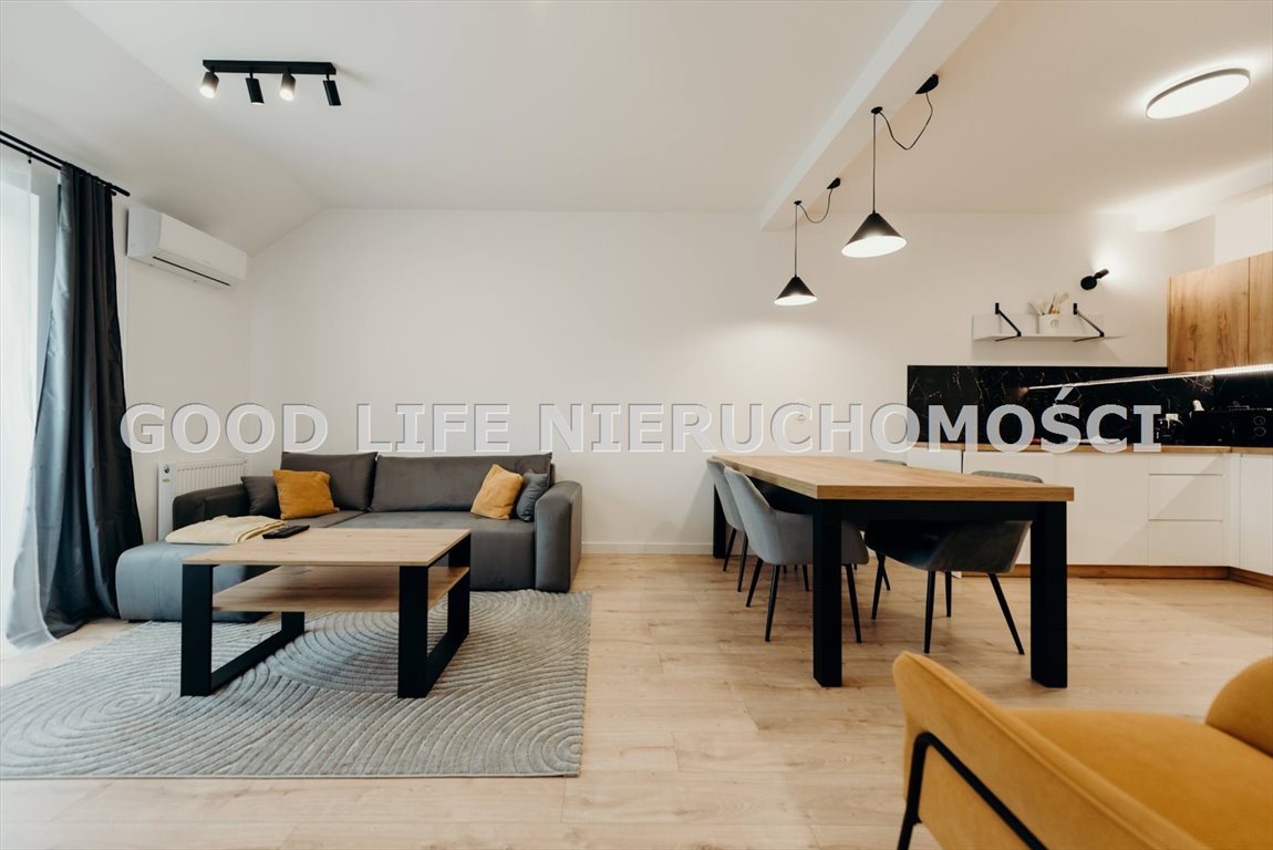 Mieszkanie trzypokojowe na sprzedaż Rudna Mała  61m2 Foto 1