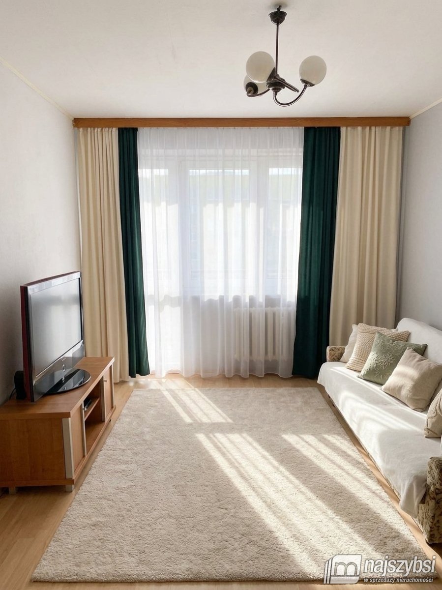Sprzedam przestronne mieszkanie 42,6 m² z balkonem w Szczecinie Szczecin, Świerczewo, 26 kwietnia  43m2 Foto 1