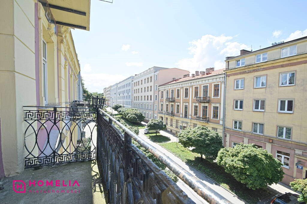 Dwupokojowe mieszkanie z antresolą i balkonem w centrum Kielc Kielce, Stefana Żeromskiego  50m2 Foto 1