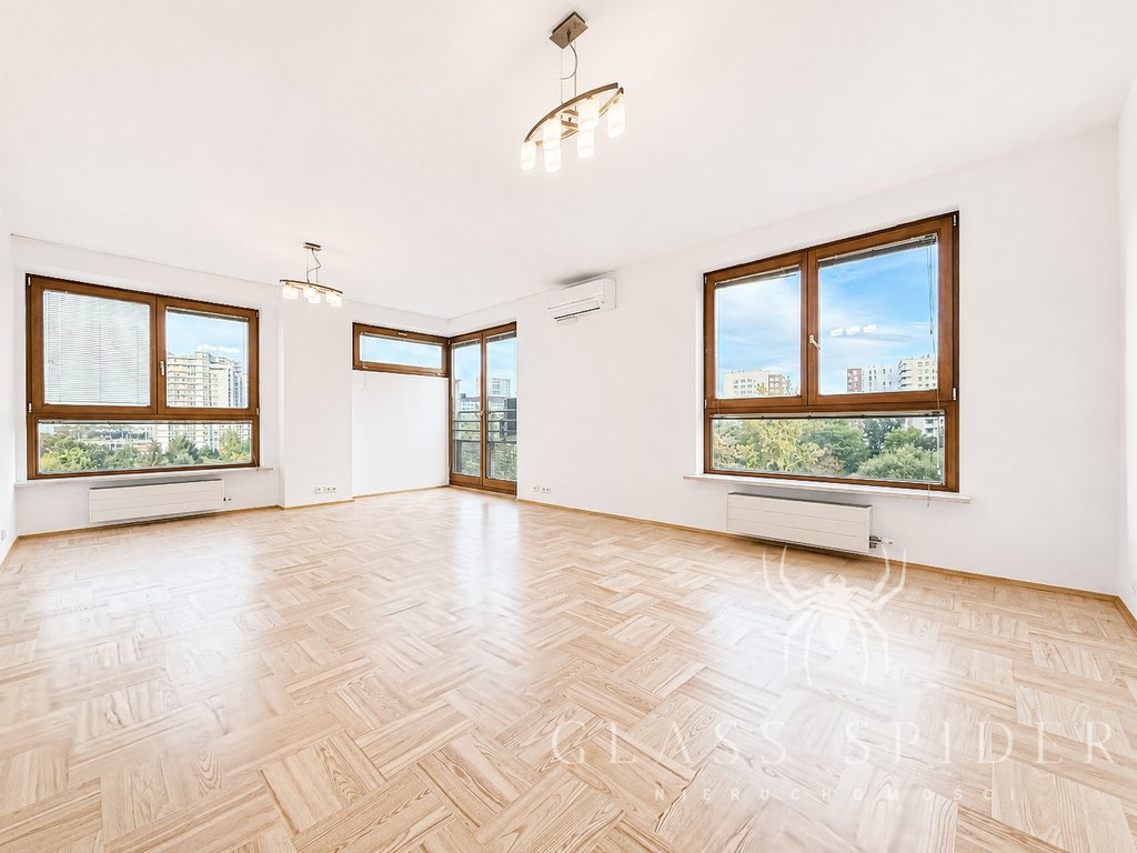 Przestronne 4-pokojowe 121,7 m² mieszkanie z klimatyzacją i garażem Warszawa, Śródmieście, Zygmunta Słomińskiego  122m2 Foto 1