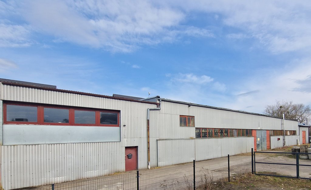 Hala produkcyjno-magazynowa 1413 m², gotowa do uruchomienia! polecam! Stargard, Podleśna  1 415m2 Foto 1