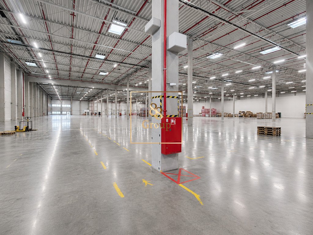 Magazyn klasy A 10 620 m² z dokami i wysokim składowaniem zapraszam Janki, Pęcice  10 620m2 Foto 1