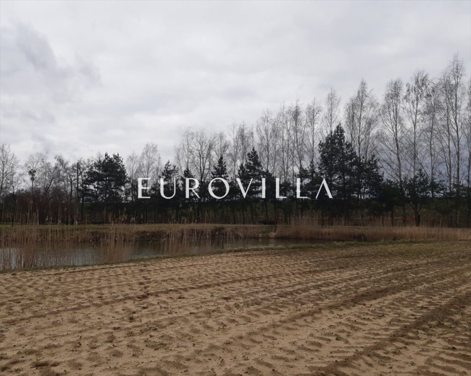 Działka 3883 m² z dostępem do stawu i domem Bielawa  3 883m2 Foto 1