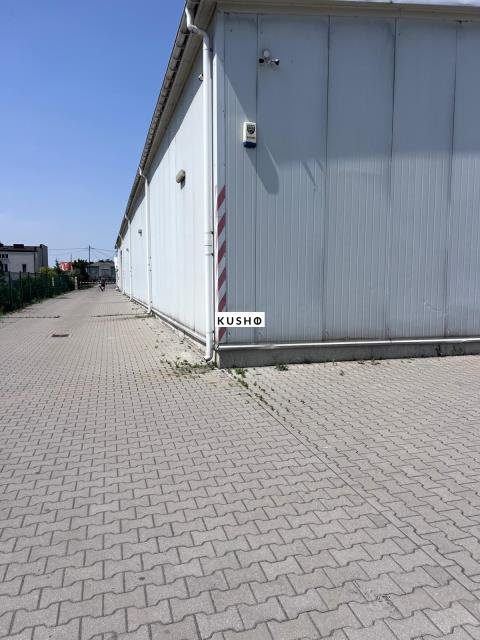 Lokal użytkowy na wynajem Janki  550m2 Foto 2