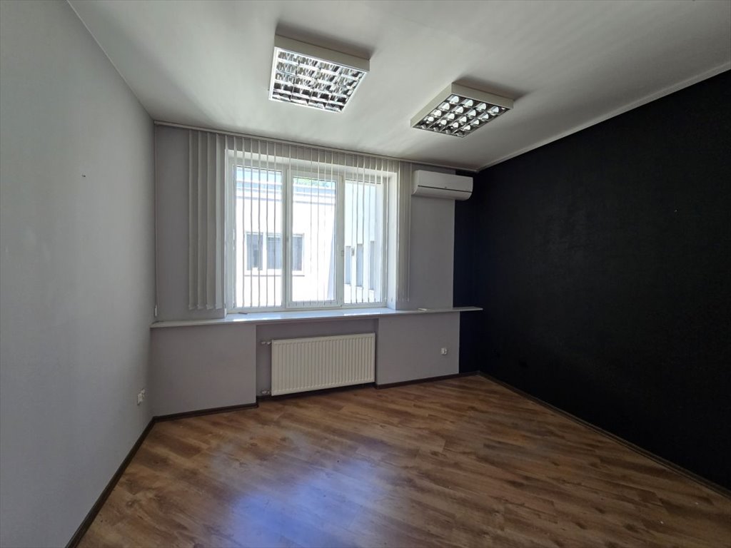 Polecam przestronny lokal biurowy 77 m² z klimatyzacją w Łodzi Łódź, Górna, Łomżyńska  77m2 Foto 1